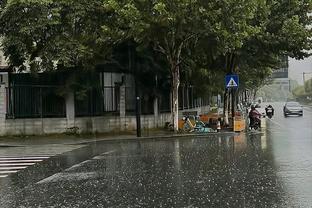 小赫内斯谈吉拉西离队传闻：我们想留住他，但这可能带来财政压力